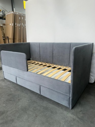 Диван-кровать "Симба" 160х80 см, с выкатным ящиком и бортиком Диван-кровать "Симба" 160х80 см, с выкатным ящиком и бортиком