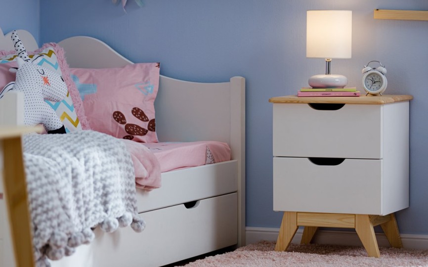 Тумба прикроватная узкая, два ящика Тимберика Кидс №4 на ножках