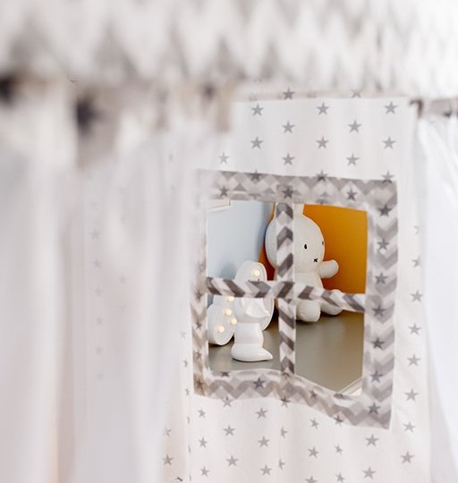 Кровать тахта с продольной крышей Тимберика Кидс N5