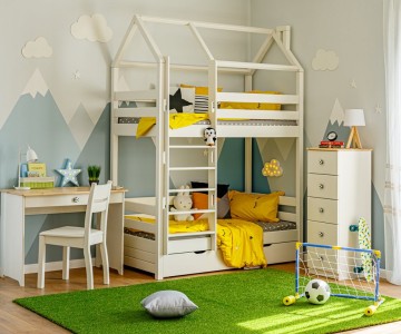 Кровать двухъярусная с продольной крышей, лестница с фасада Тимберика Кидс N17