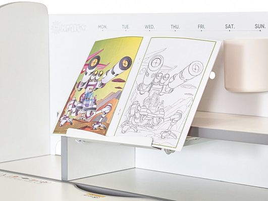 Детский стол Hamilton Multicolor  (BD-680) + надстройка