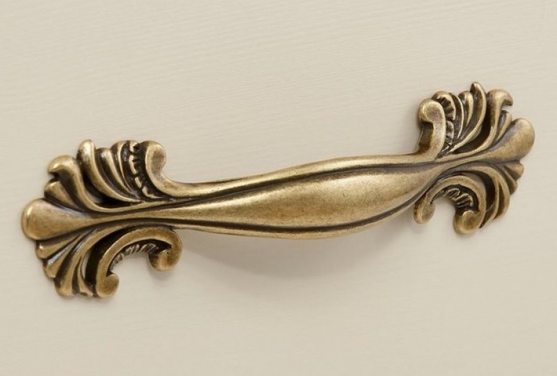 Шкаф двухдверный со стеклянными дверями "Лебо" Шкаф двухдверный со стеклянными дверями "Лебо"