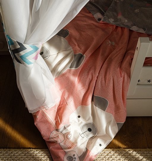 Кровать двухъярусная с продольной крышей, с лестницей-комодом Тимберика Кидс N18