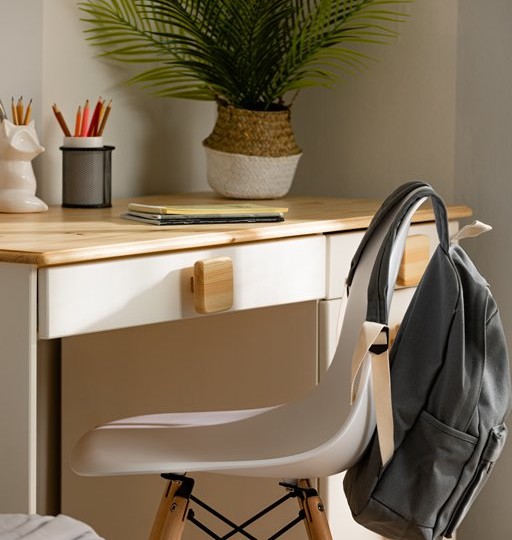 Стол письменный четыре ящика Тимберика Кидс №5