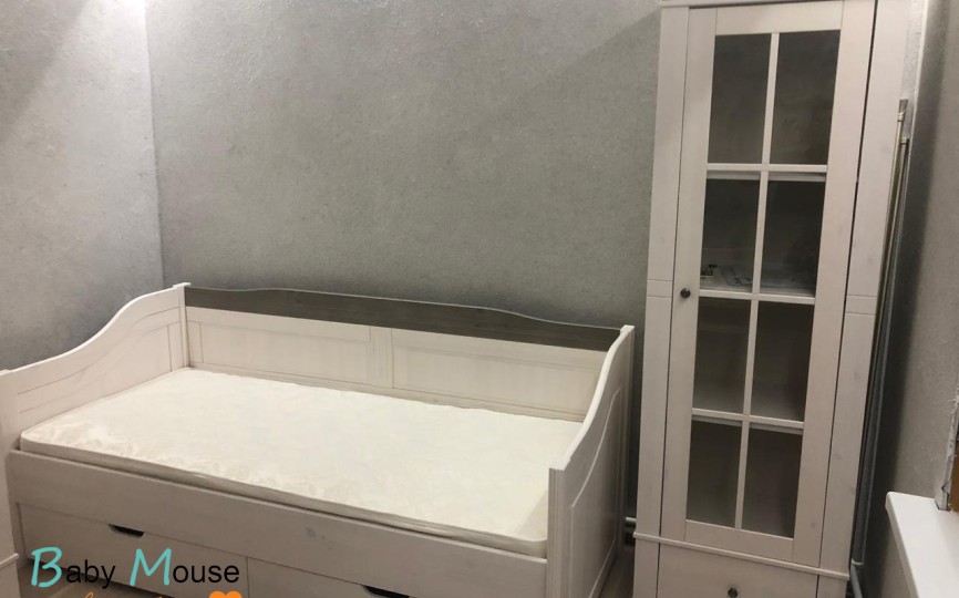 Белая комната для подростка "Бейли" из массива №3