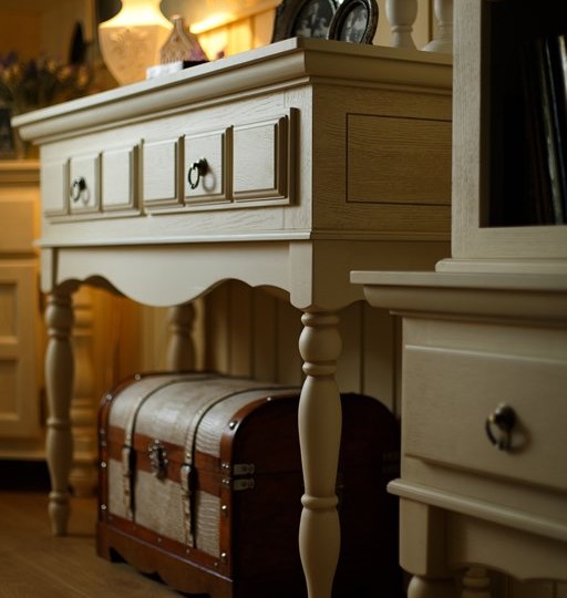 Комод - консоль Валенсия 2-25 на высоких ножках