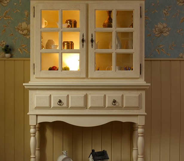 Сервант консоль двухдверный Валенсия 2-26 на высоких ножках