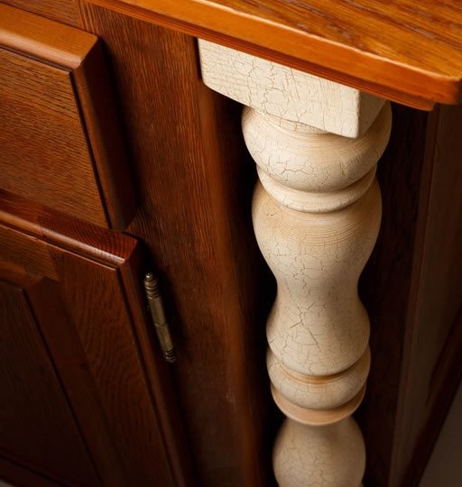 Комод Валенсия 2-31 на круглых ножках