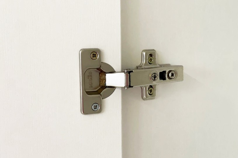 Шкаф двухдверный Зефир (серый) 108.01 