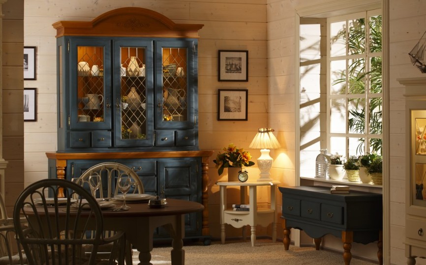 Стол обеденный круглый малый Валенсия 2-38 на резных ножках