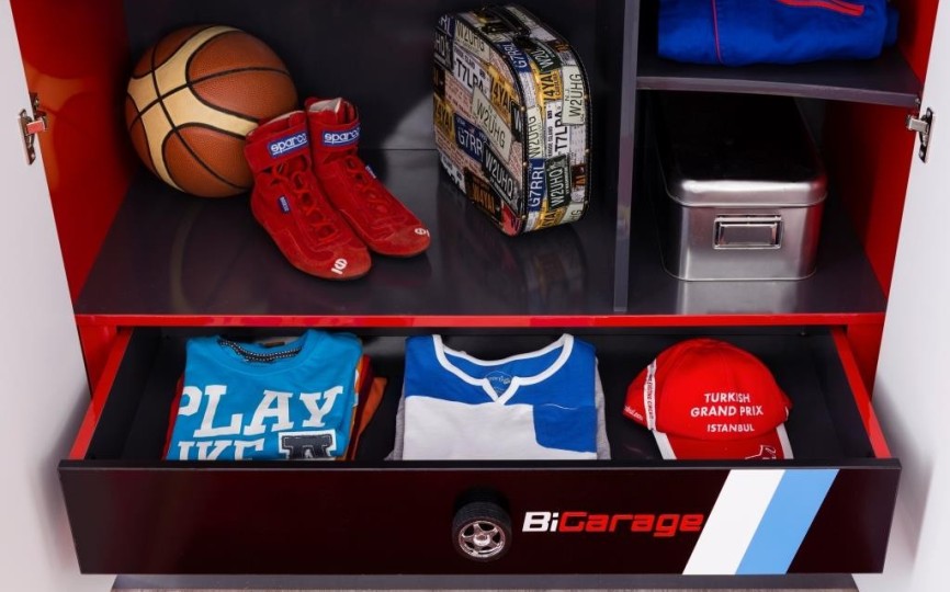 Детская комната для автогонщика "Carbeds"