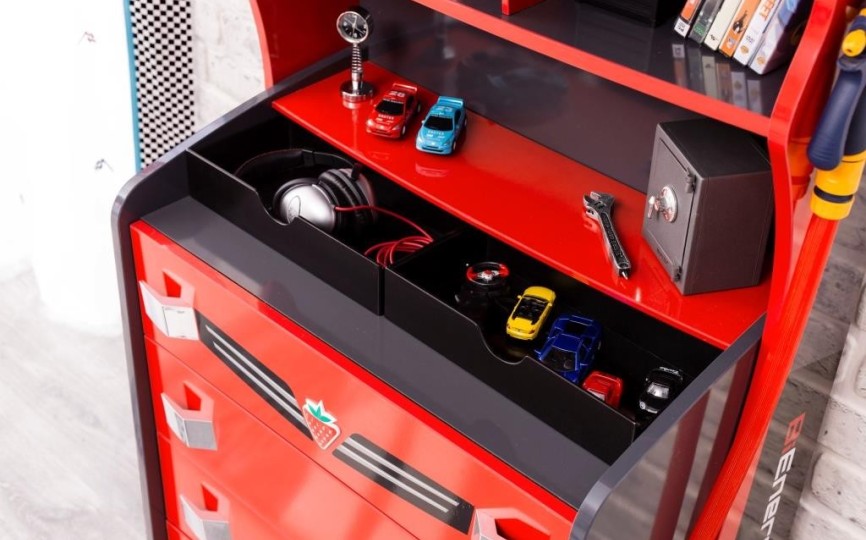 Детская комната для автогонщика "Carbeds"