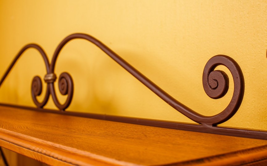 Граверса кованая Валенсия 2-39